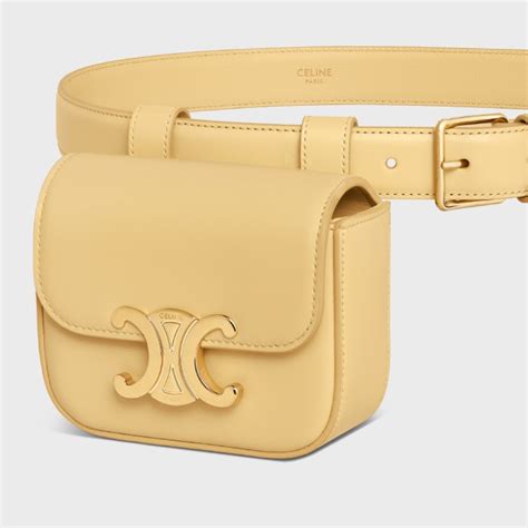 חגורה ותיק של סלין בצבע קרם – Celine Belt Bag Triomphe.